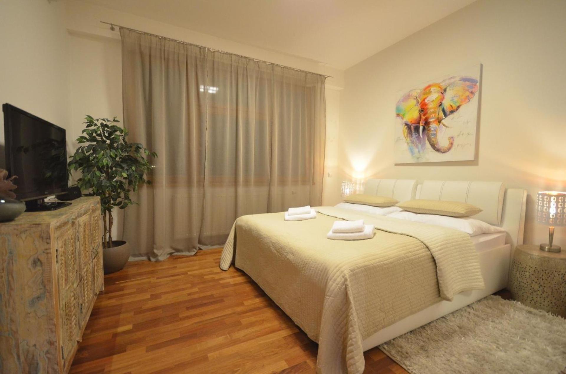 Gemuetliches Fuer 8 Personen In Apartment Prague